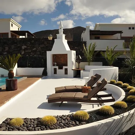 Calero Tatil Evi Playa Blanca